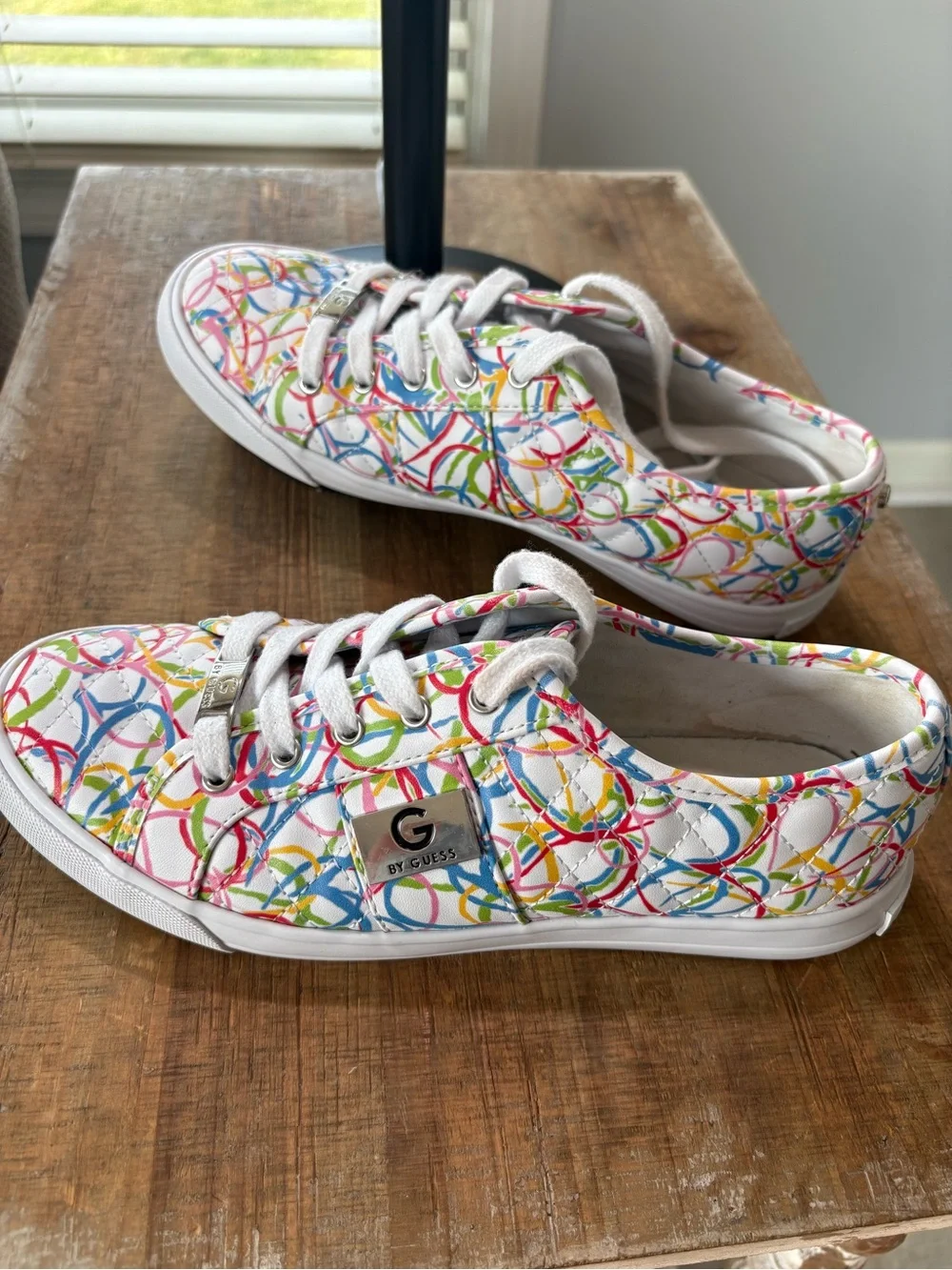 G by Guess Woman’s White Multicolor Scribble Print Sneakers